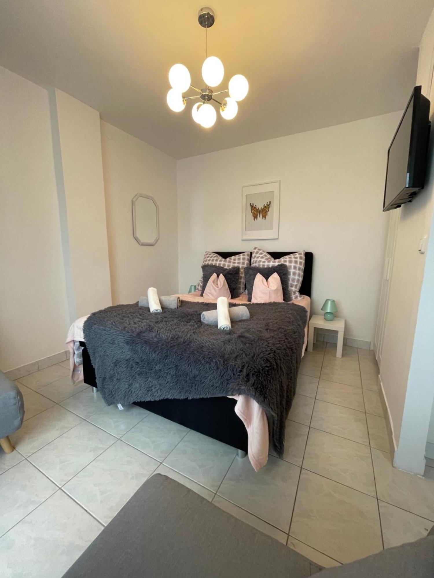 Enna Apartment 4 Meerblick Perfect Location 梅杜林 外观 照片